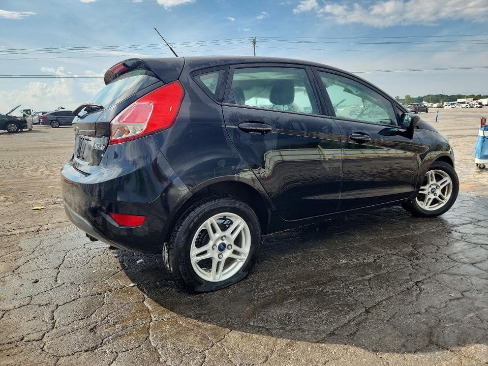 2017 FORD FIESTA SE 3