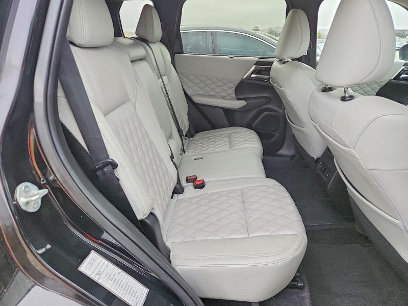 2023 MITSUBISHI OUTLANDER SEL 11