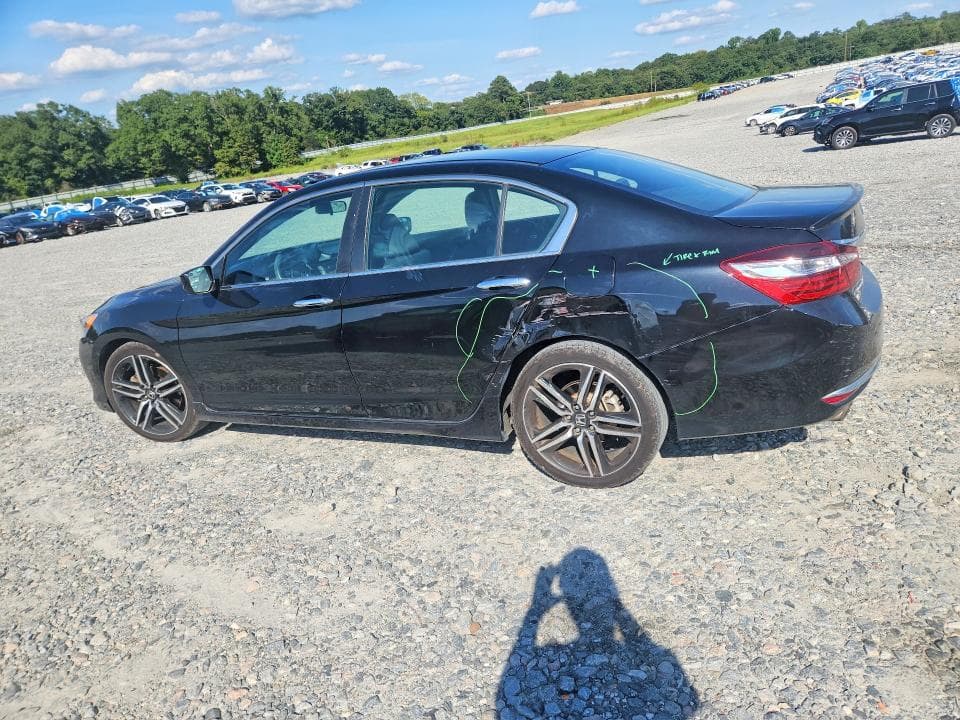 2017 HONDA ACCORD SPORT 2