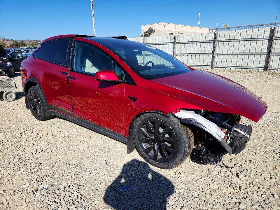 2025 TESLA MODEL X 4