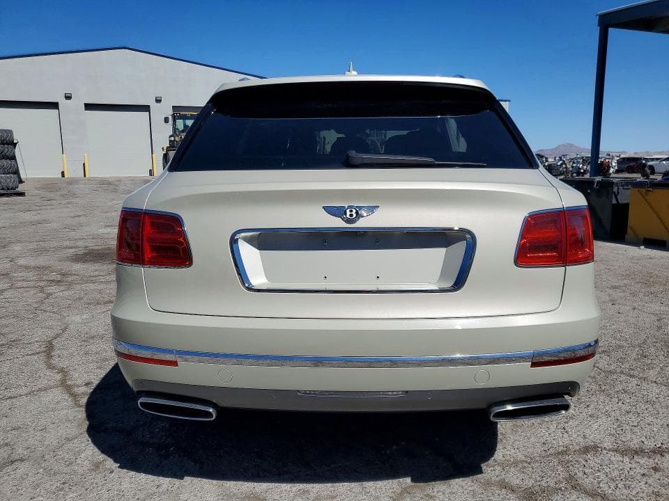 2018 BENTLEY BENTAYGA 6