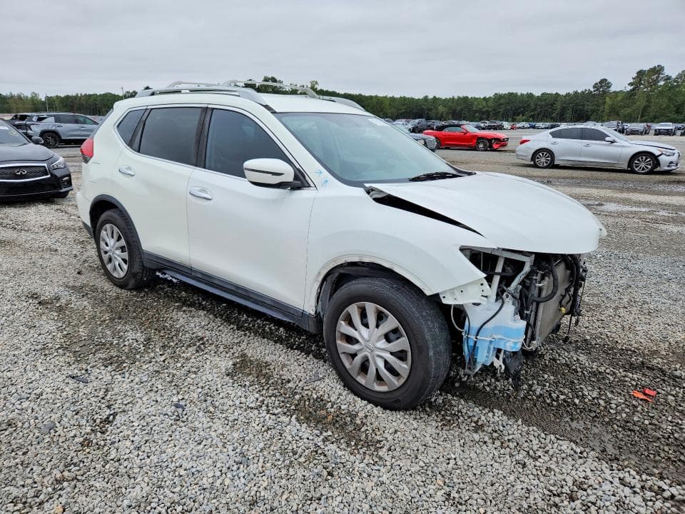 2017 NISSAN ROGUE S 4