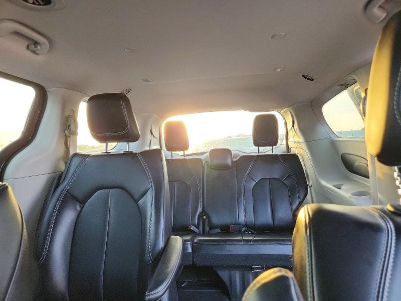2023 CHRYSLER PACIFICA HYBRID TOURING L 10