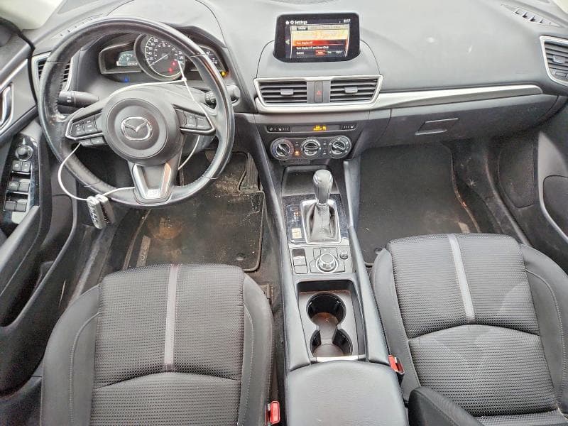 2018 MAZDA 3 GS 8