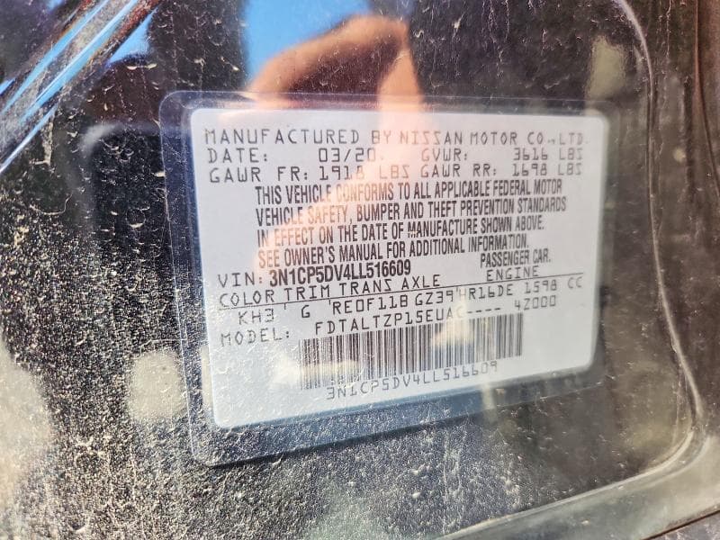 2020 NISSAN KICKS SR 12