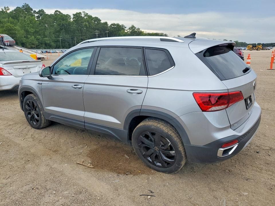 2022 VOLKSWAGEN TAOS SE IQ DRIVE 2