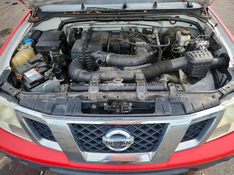 2019 NISSAN FRONTIER S 11