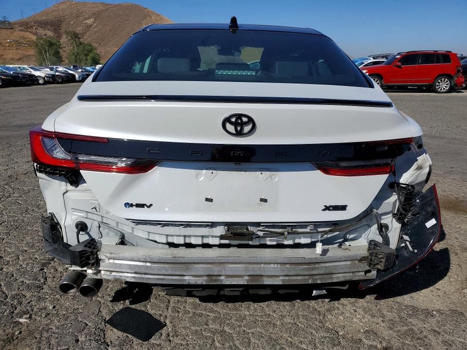 2025 TOYOTA CAMRY XSE 6