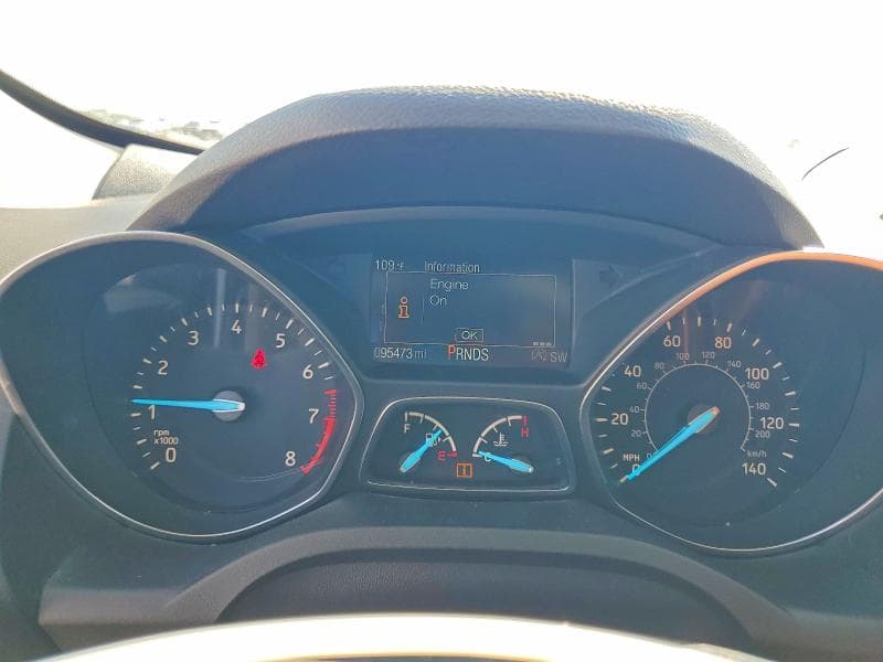 2017 FORD ESCAPE SE 9