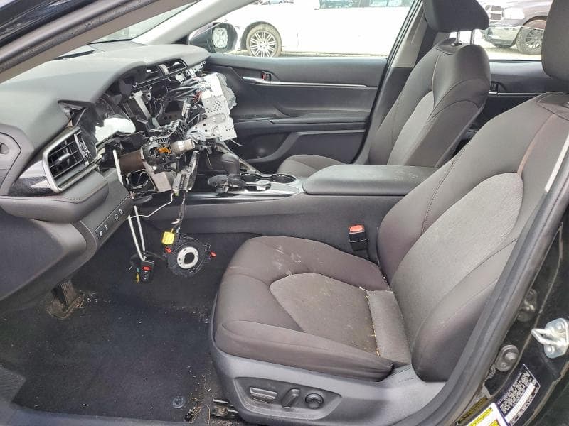 2020 TOYOTA CAMRY LE 7