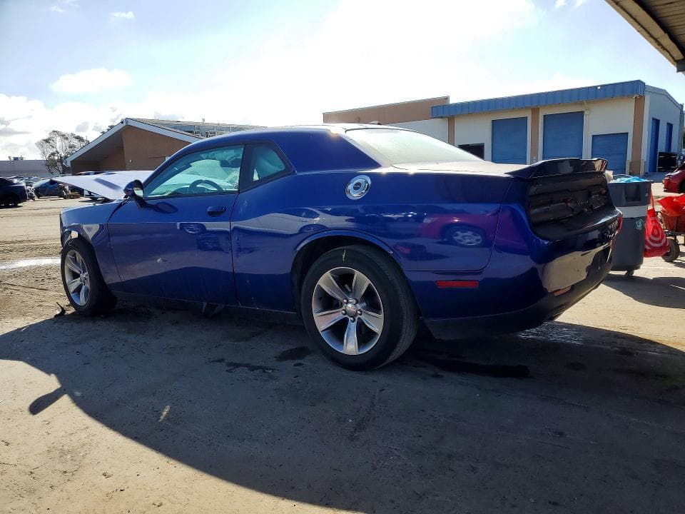 2020 DODGE CHALLENGER SXT 2
