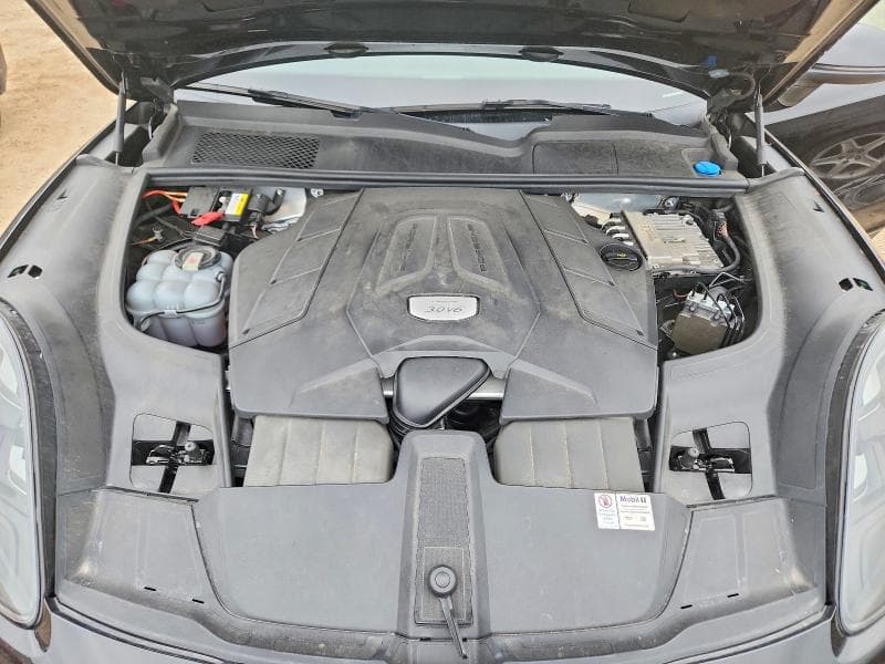 2019 PORSCHE CAYENNE 11