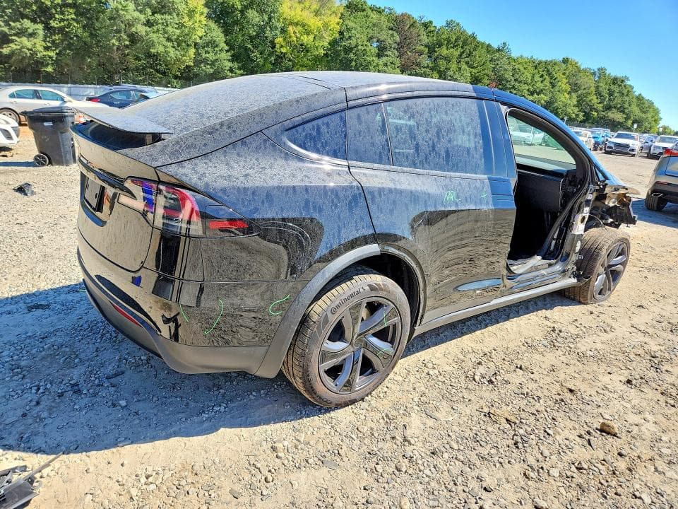 2026 TESLA MODEL X 3