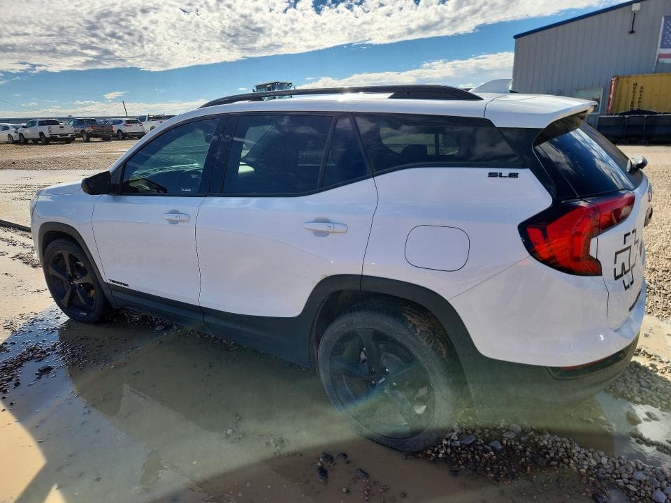 2020 GMC TERRAIN SLE 2