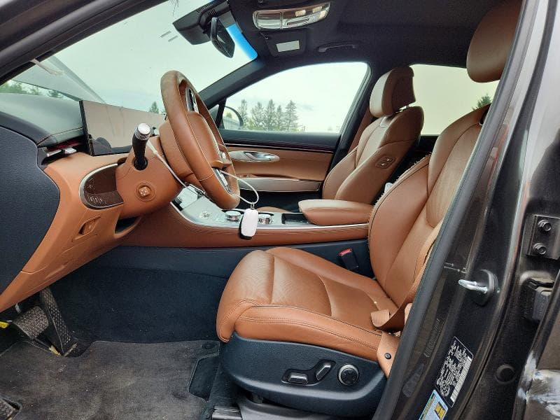 2026 GENESIS GV70 7