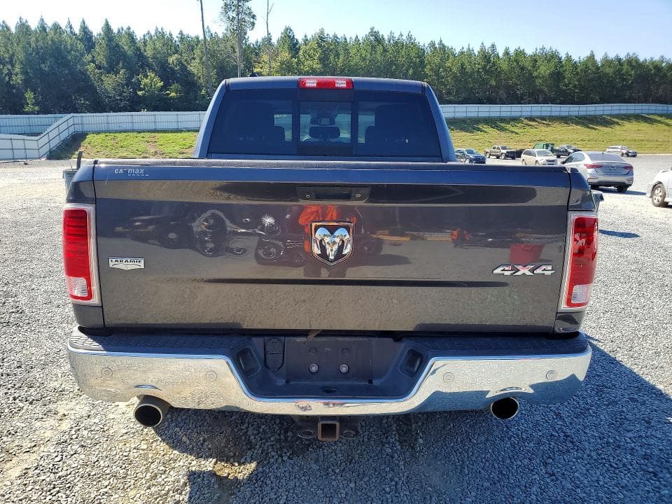 2018 RAM 1500 LARAMIE 6