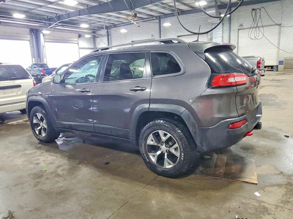 2017 JEEP CHEROKEE TRAILHAWK 2