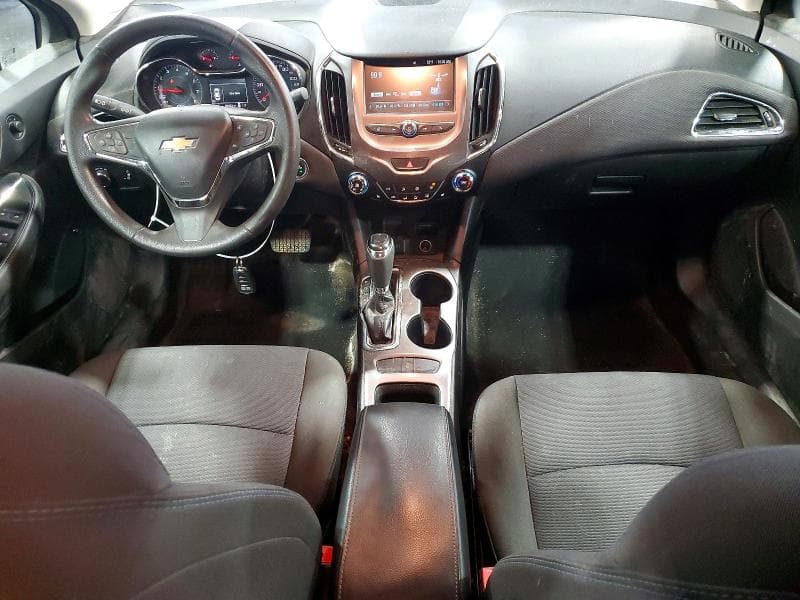 2017 CHEVROLET CRUZE LT 8