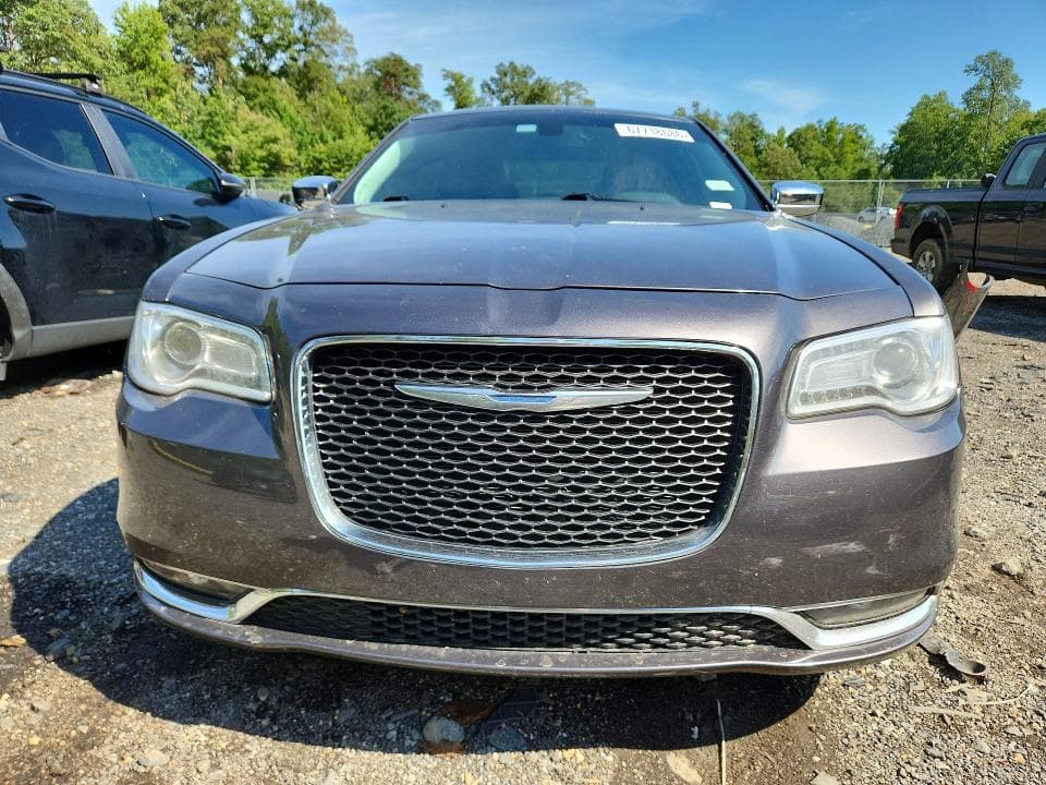 2017 CHRYSLER 300C 5