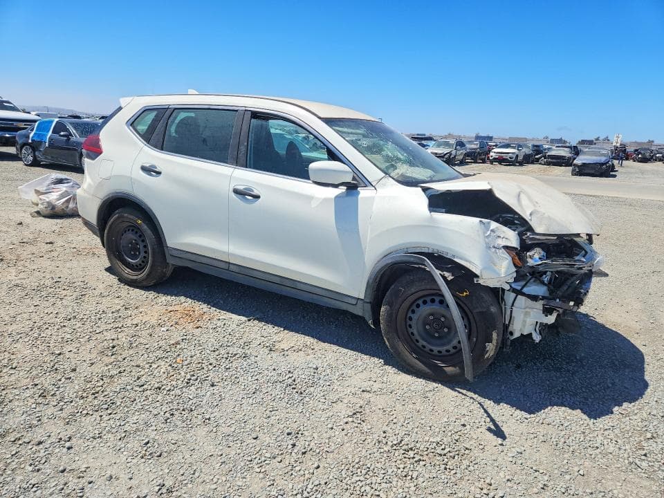 2018 NISSAN ROGUE S 4