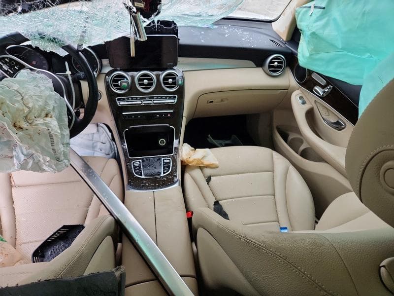 2021 MERCEDES-BENZ GLC 300 8
