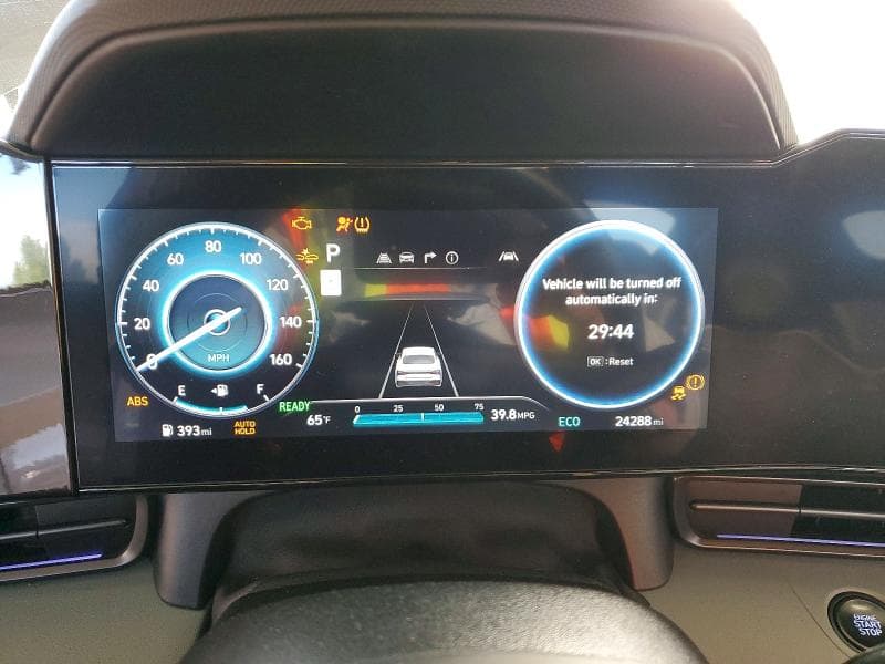 2025 HYUNDAI ELANTRA LIMITED 9
