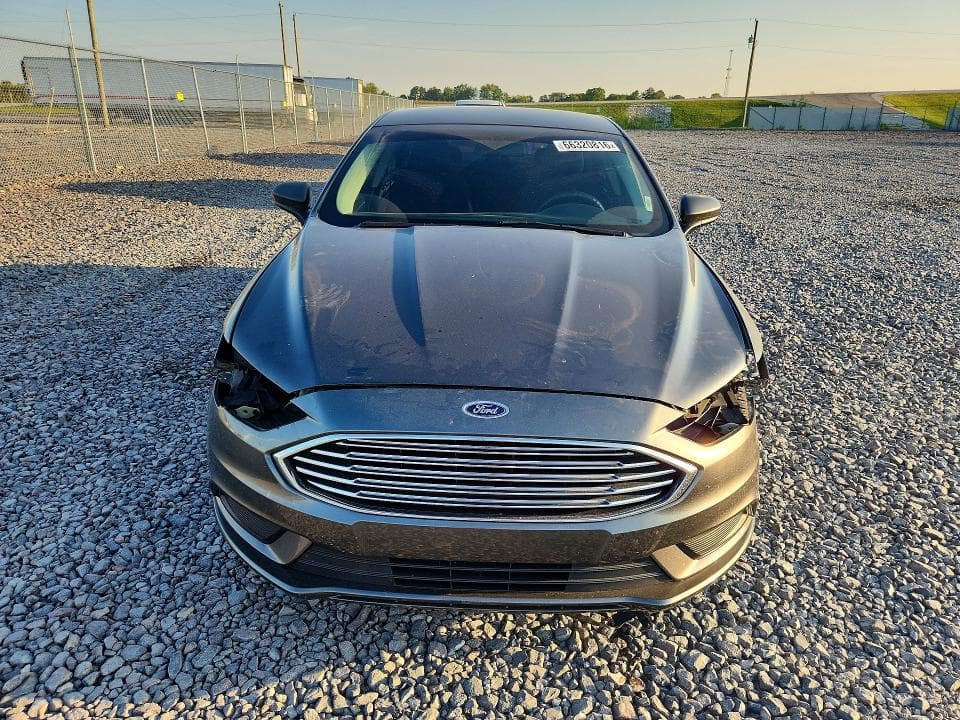 2017 FORD FUSION SE 5
