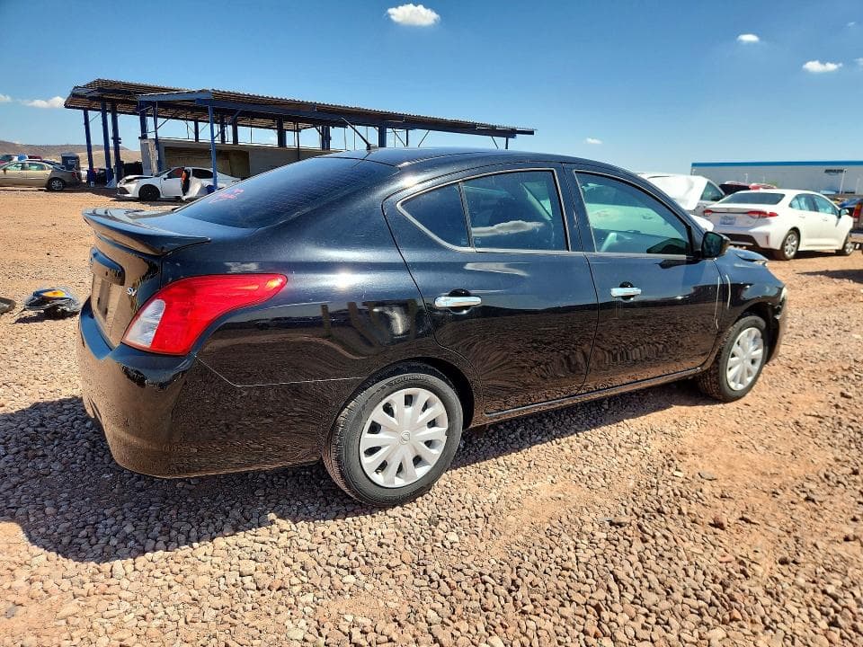 2019 NISSAN VERSA SV 3