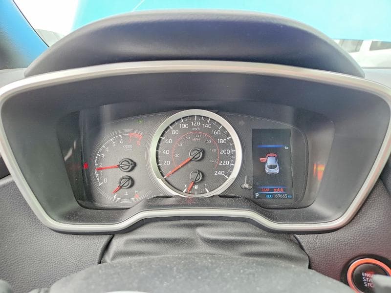 2022 TOYOTA COROLLA SE 9