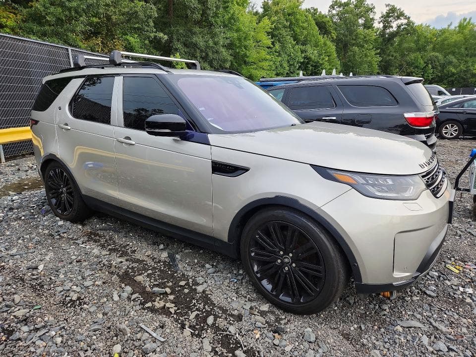 2017 LAND ROVER DISCOVERY HSE 4