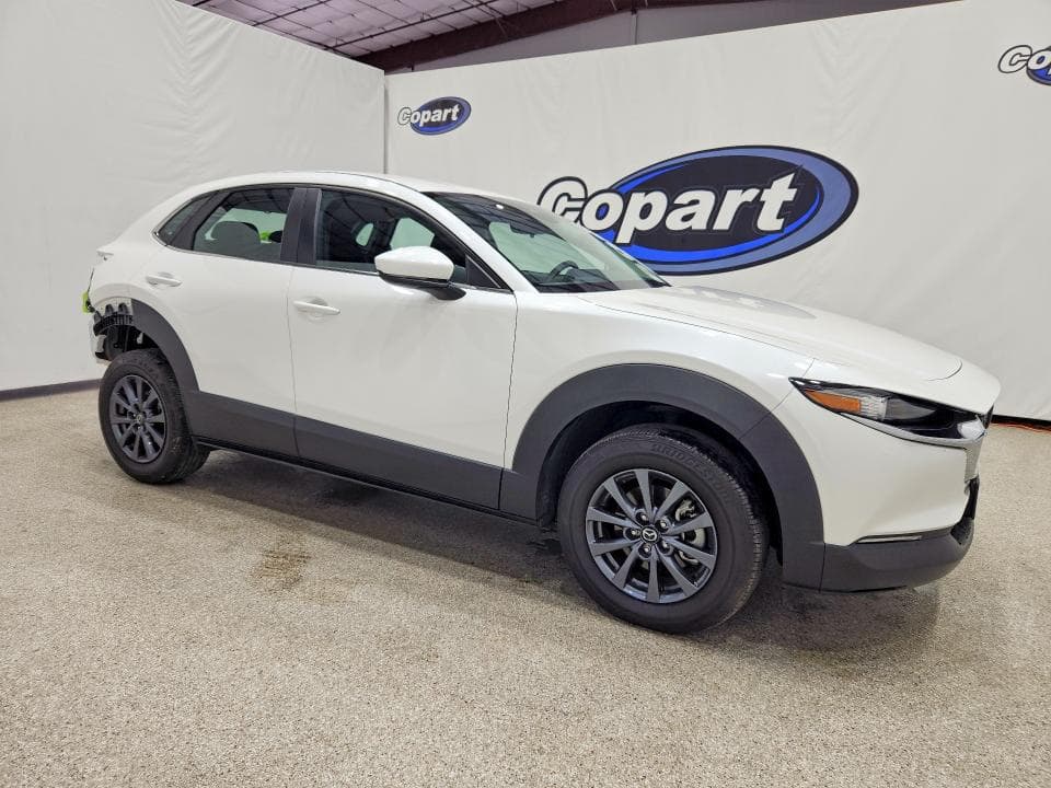 2025 MAZDA CX-30 4
