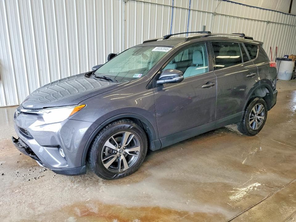 2017 TOYOTA RAV4 XLE - 1