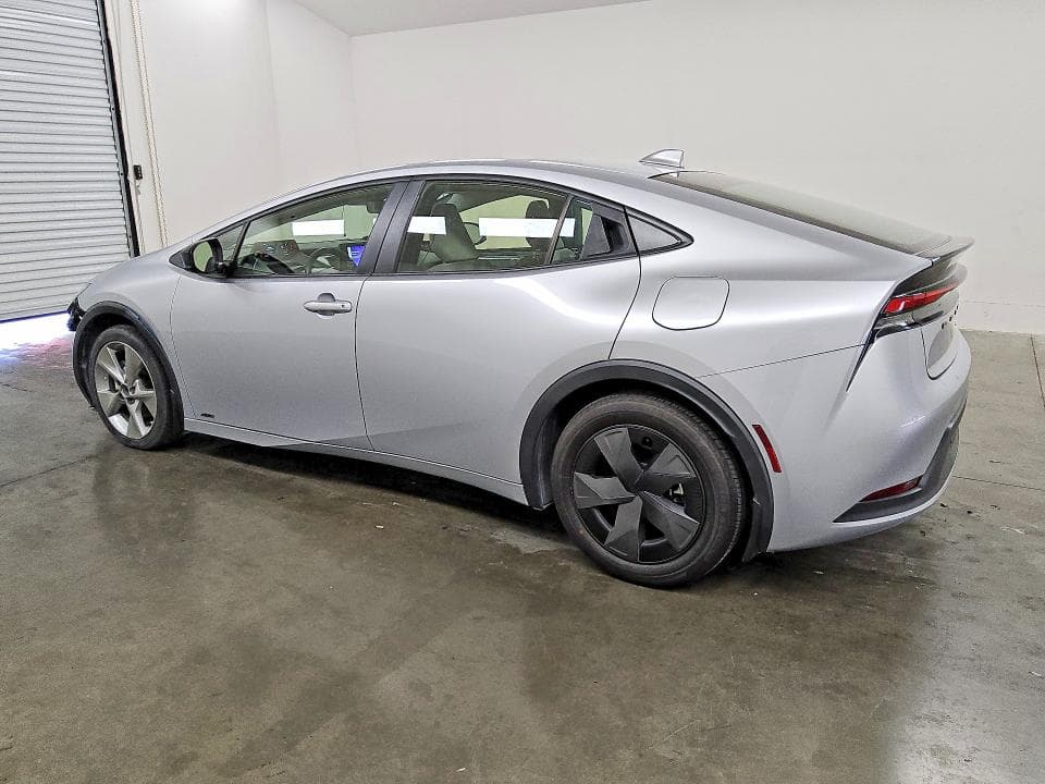 2024 TOYOTA PRIUS LE 2