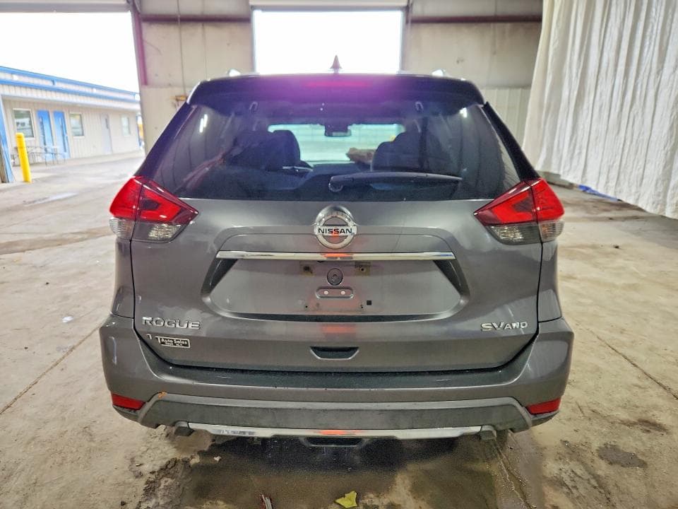 2017 NISSAN ROGUE SV 6