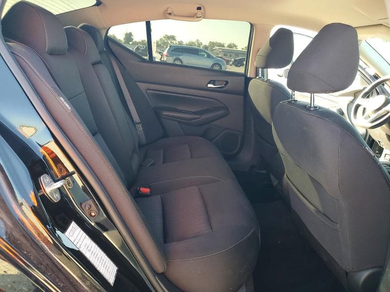 2019 NISSAN ALTIMA S 10