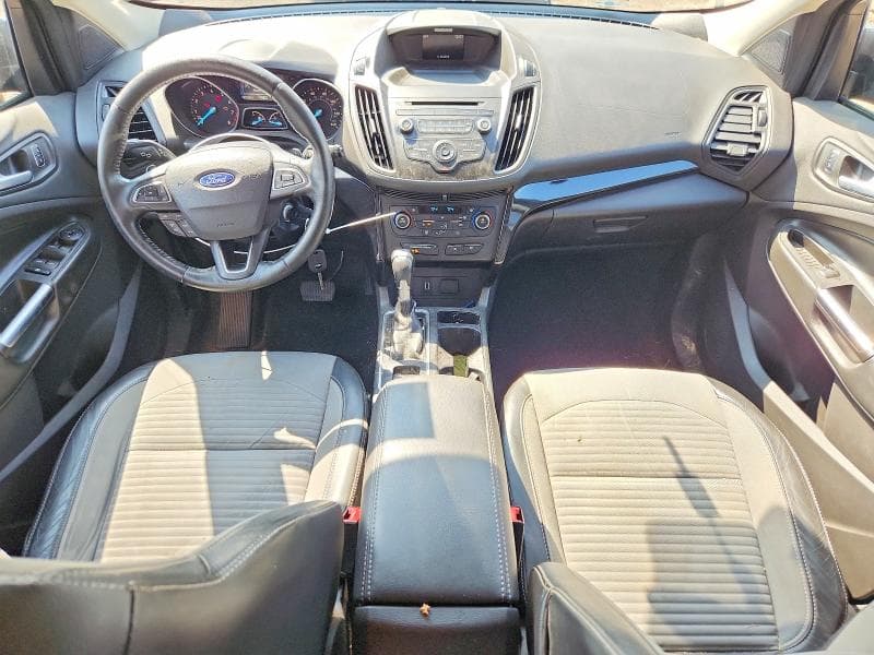 2017 FORD ESCAPE SE 8