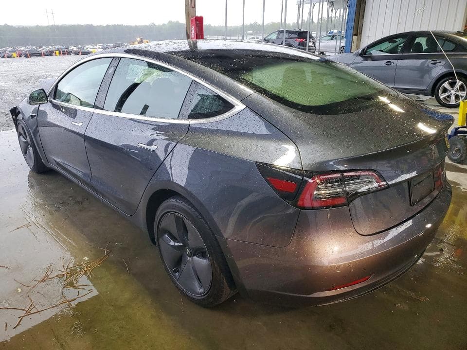 2020 TESLA MODEL 3 2