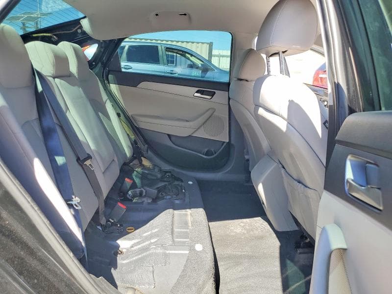 2019 HYUNDAI SONATA SE 10