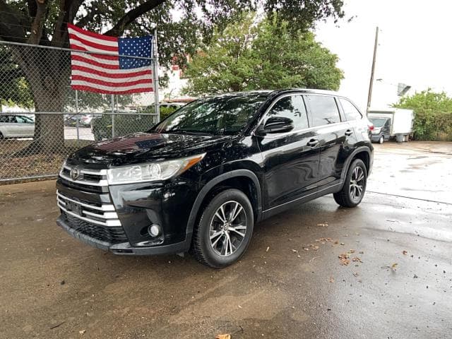 2019 TOYOTA HIGHLANDER LE PLUS 2