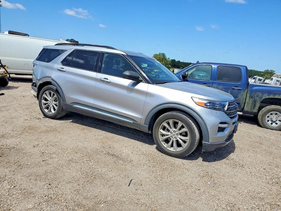 2020 FORD EXPLORER XLT 4