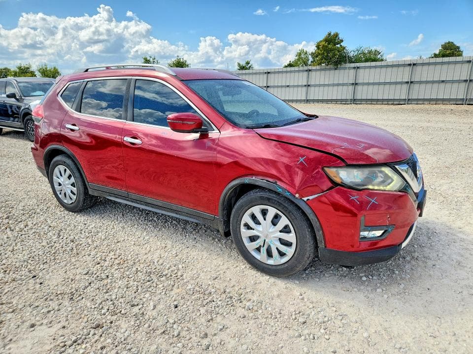 2017 NISSAN ROGUE SV 4