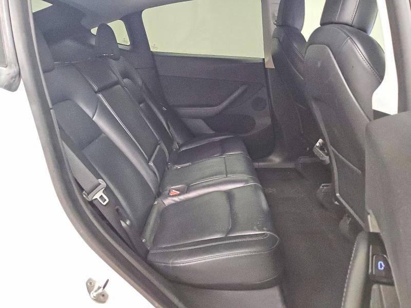 2020 TESLA MODEL Y 10