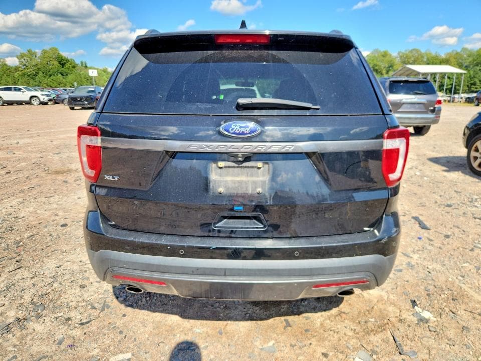 2017 FORD EXPLORER XLT 6