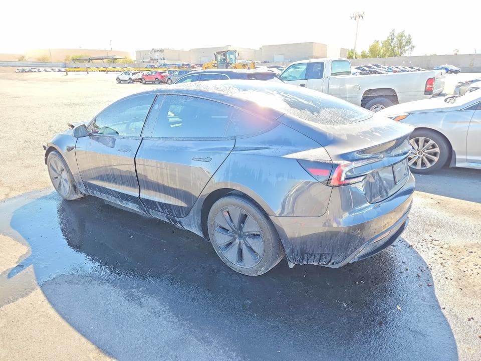 2024 TESLA MODEL 3 2