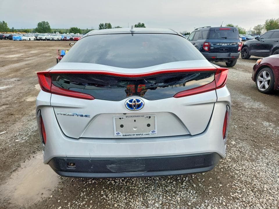 2021 TOYOTA PRIUS PRIME LE 6