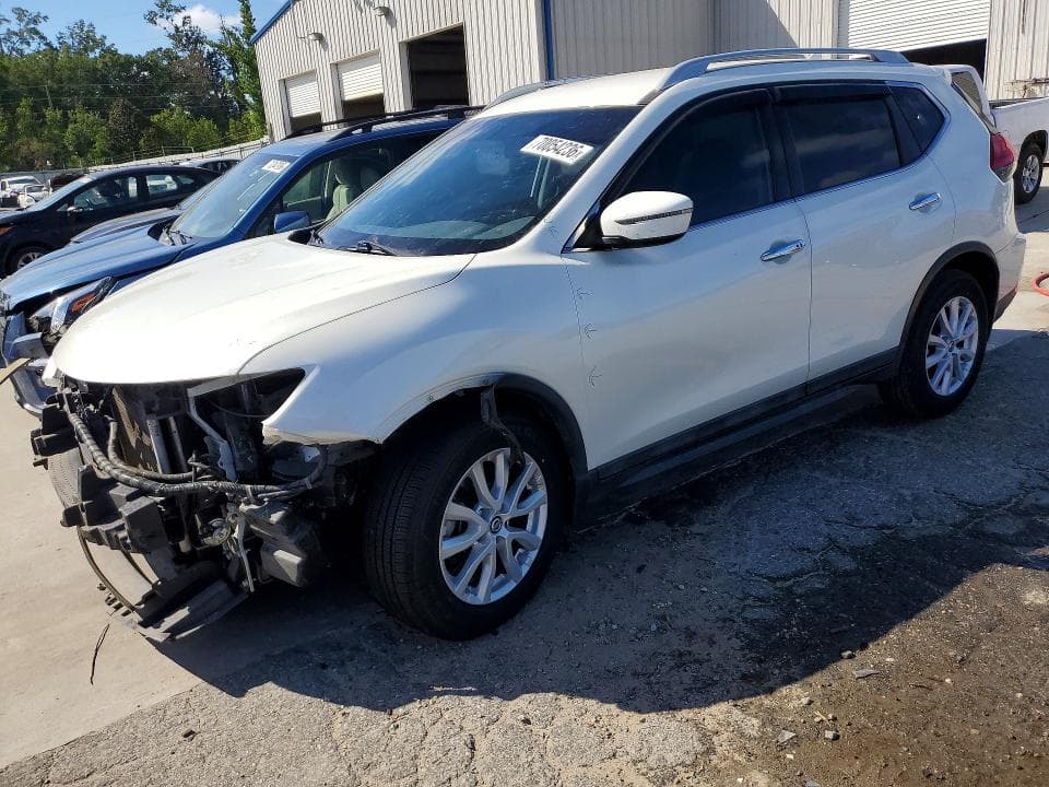 2017 NISSAN ROGUE SV