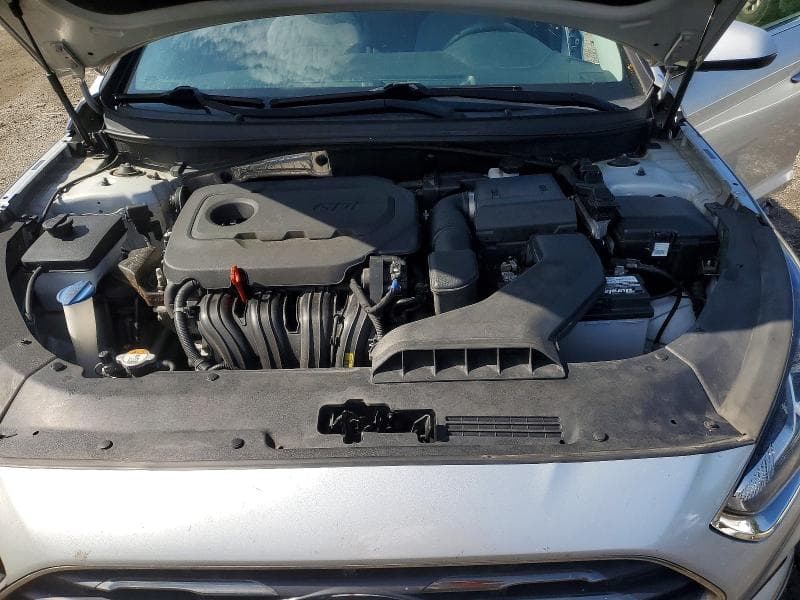 2018 HYUNDAI SONATA SE 11