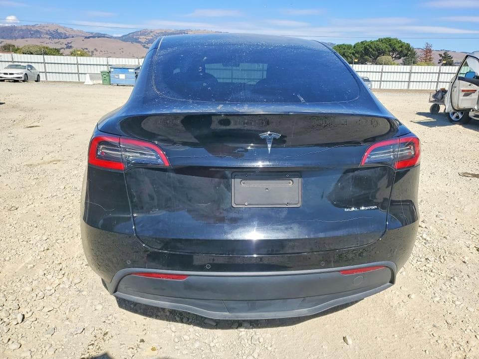 2020 TESLA MODEL Y 6