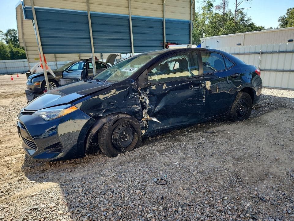 2019 TOYOTA COROLLA LE - 1
