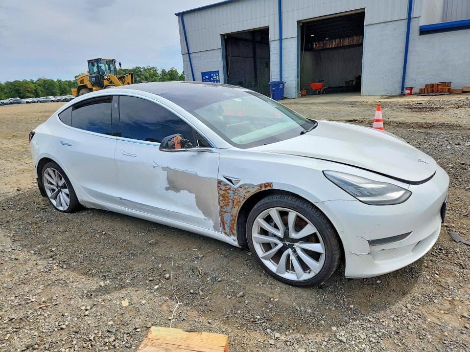 2020 TESLA MODEL 3 4